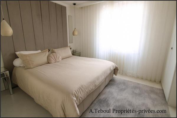 LYON 6EME-TRIANGLE D'OR, SUBLIME T4BIS DE 112M²,, RENOVE AVEC PRESTATIONS HAUT DE GAMME