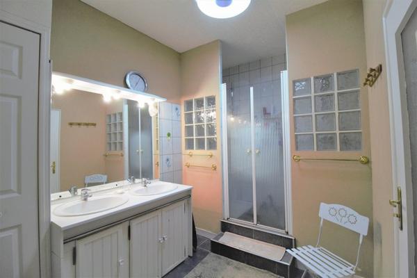 À vendre - Maison de ville 90 m² - CHALETTE SUR LOING 45120 - à 700 m de la gare de Montargis