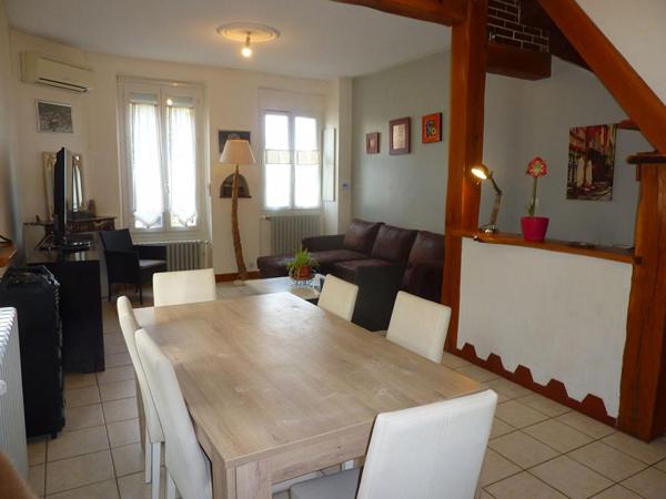 À vendre - Maison de ville 90 m² - CHALETTE SUR LOING 45120 - à 700 m de la gare de Montargis