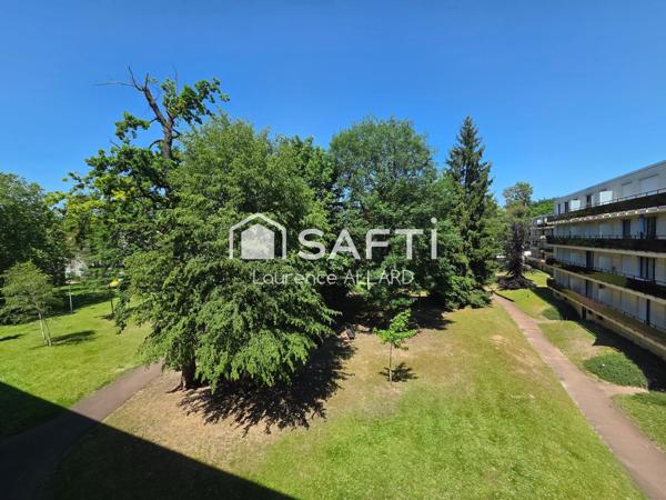 Appartement de 5 pp dans quartier prisé