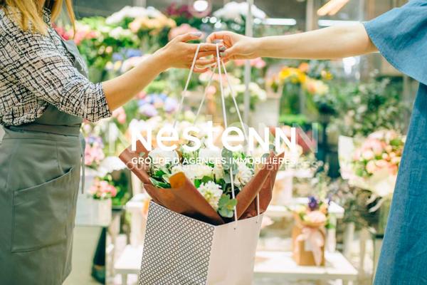 A VENDRE Cession de bail - Boutique en Centre Ville d'Auray - 70 m2