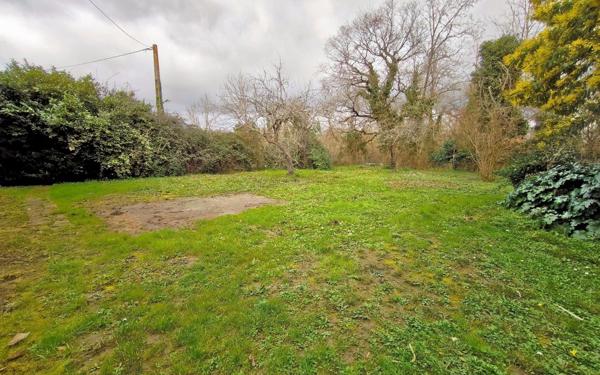 Maison à vendre    4 pièces •  Cahuzac-sur-Adour