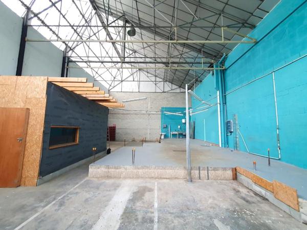 Local Commercial Libre de Toute Occupation - Idéal Investisseur ou Entrepreneur