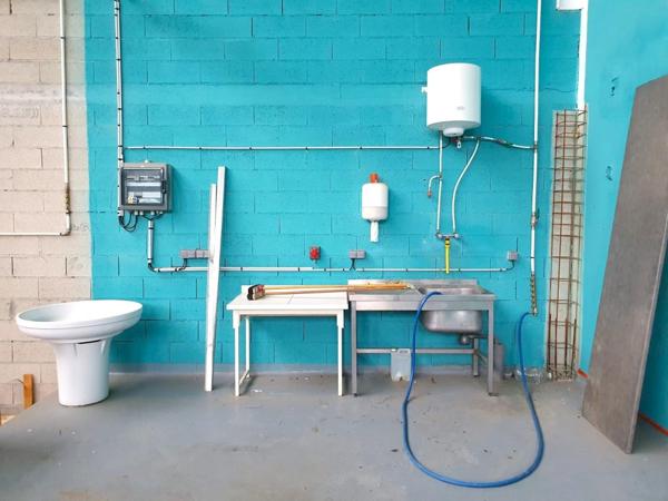 Local Commercial Libre de Toute Occupation - Idéal Investisseur ou Entrepreneur