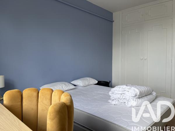 Location studio 24,13 m² Tours