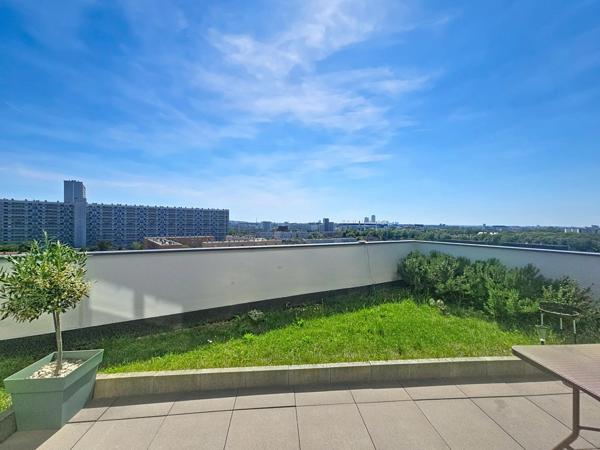 Duplex 90m2 avec terrasse - La Courneuve/St-Denis