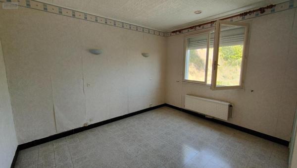Maison individuelle à vendre à Viviers en Ardèche (07220), ref :