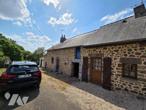 A vendre à Chantrigné(53), au calme et en campagne, une maison comprenant une entrée-couloir, c...