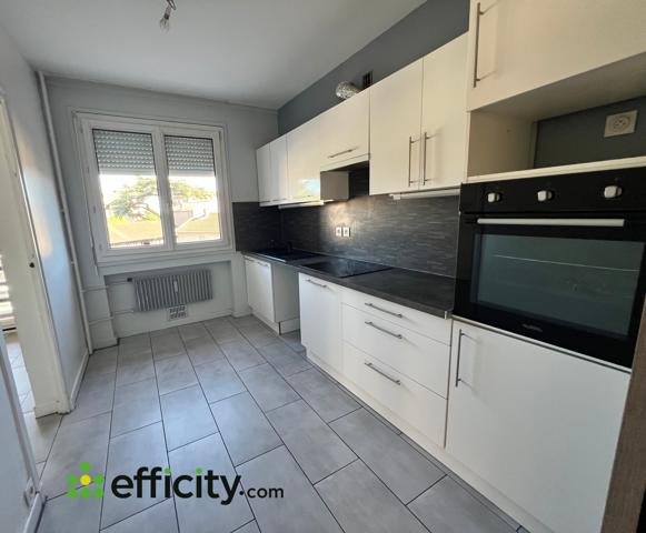 Appartement
         4 pièces
        - 89 m² Exclusivité 159 000 € *