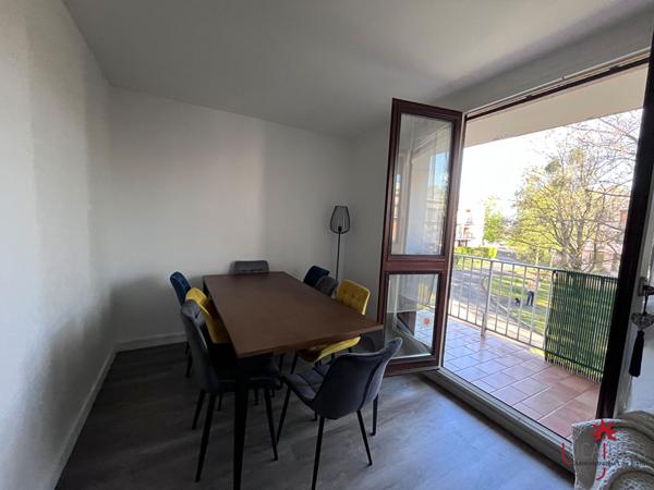Appartement 3 pièces avec balcon - Résidence Sylvie - CHANTILLY (60500)