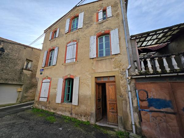 Maison de village a rénover