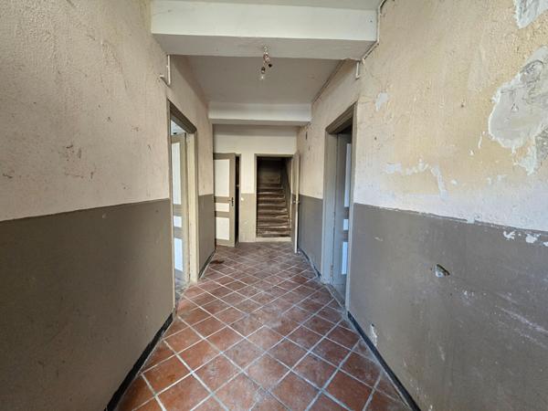 Maison de village a rénover