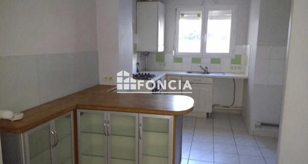 Location Maison 5 pièces 107 m² - Fontainebleau 77300