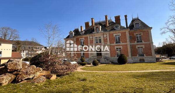 Location Maison 5 pièces 107 m² - Fontainebleau 77300