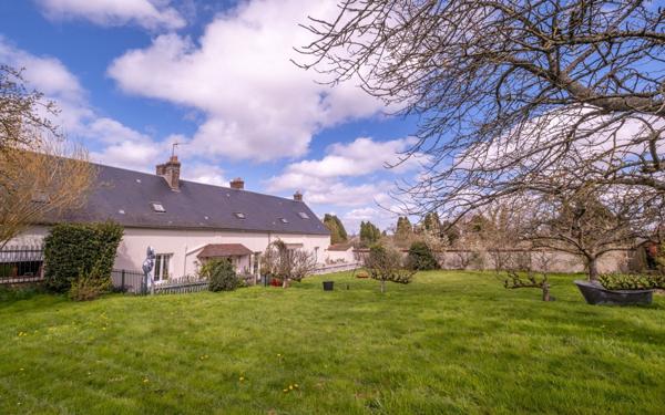 Maison à vendre    9 pièces •  Tourny