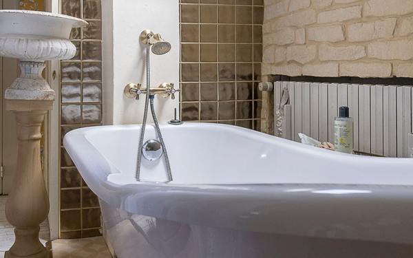 Maison à vendre    9 pièces •  Tourny