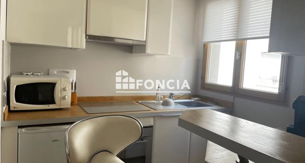 Location Appartement meublé 2 pièces 49.07 m² - Paris 75011