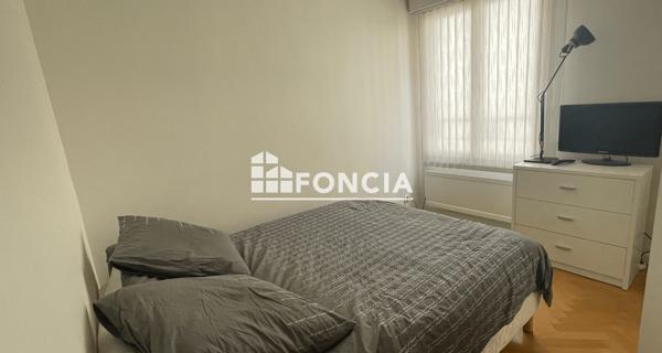 Location Appartement meublé 2 pièces 49.07 m² - Paris 75011