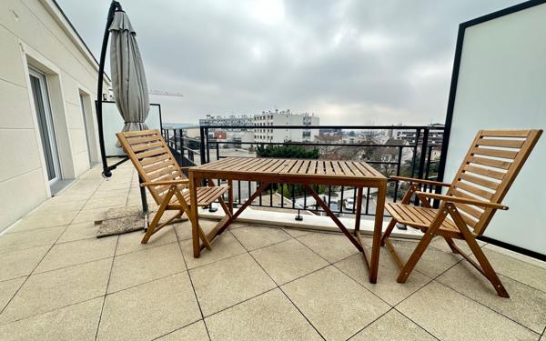 Appartement à vendre    3 pièces • 63,23 m2 Saint-Maur-des-Fossés