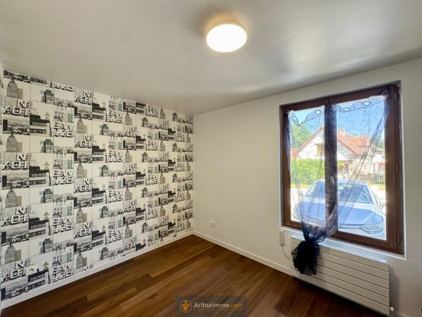 Rozay-en-Brie (77540) Maison 113m² - Terrain 428m²- Garage DPE : C