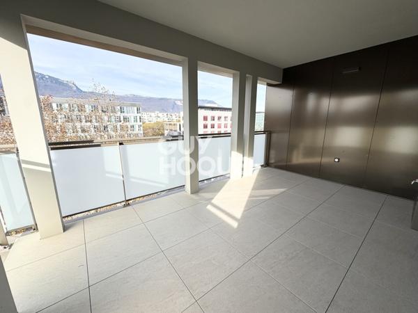 Appartement à louer de 2 pièces de 55.26 m² RÉF 402