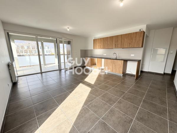 Appartement à louer de 2 pièces de 55.26 m² RÉF 402