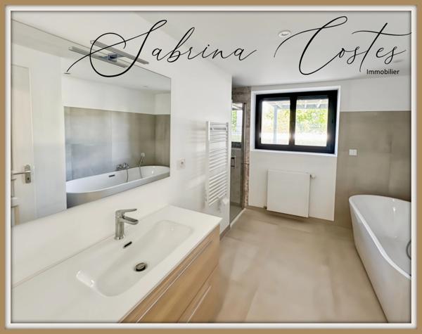 🏡 À VENDRE – MAISON ATYPIQUE RÉNOVÉE AVEC TERRASSE & CAVE VOÛTÉE – FRENEUSE (78) 200 m² habitables – 4/5 chambres – Vue dégagée – Garage – Jardin clos