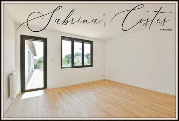 🏡 À VENDRE – MAISON ATYPIQUE RÉNOVÉE AVEC TERRASSE & CAVE VOÛTÉE – FRENEUSE (78) 200 m² habitables – 4/5 chambres – Vue dégagée – Garage – Jardin clos
