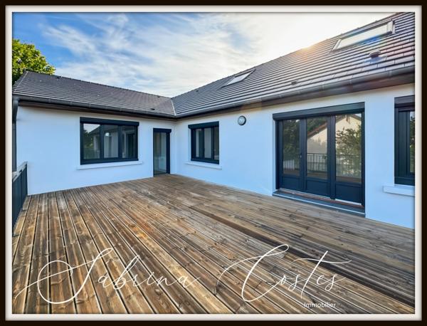 🏡 À VENDRE – MAISON ATYPIQUE RÉNOVÉE AVEC TERRASSE & CAVE VOÛTÉE – FRENEUSE (78) 200 m² habitables – 4/5 chambres – Vue dégagée – Garage – Jardin clos