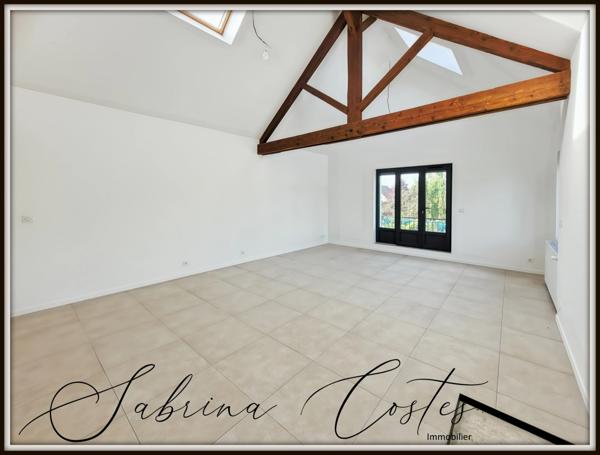 🏡 À VENDRE – MAISON ATYPIQUE RÉNOVÉE AVEC TERRASSE & CAVE VOÛTÉE – FRENEUSE (78) 200 m² habitables – 4/5 chambres – Vue dégagée – Garage – Jardin clos
