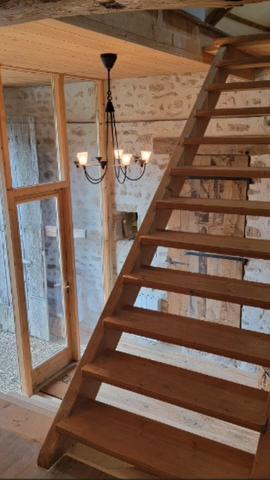 Maison atypique 156 M2 – 6 Pièces DUN LE PALESTEL 23800
