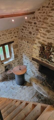 Maison atypique 156 M2 – 6 Pièces DUN LE PALESTEL 23800