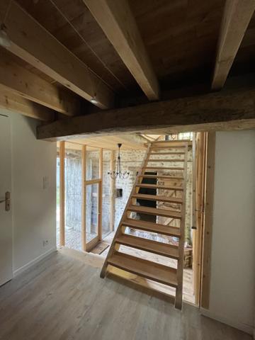 Maison atypique 156 M2 – 6 Pièces DUN LE PALESTEL 23800