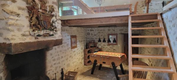 Maison atypique 156 M2 – 6 Pièces DUN LE PALESTEL 23800