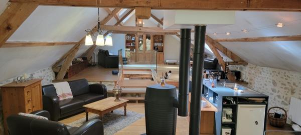 Maison atypique 156 M2 – 6 Pièces DUN LE PALESTEL 23800