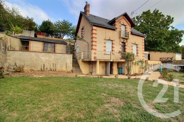 Maison à vendre  10 pièces - 178 m 2   ST CALAIS  - 72