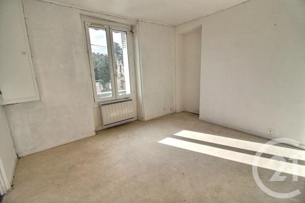 Maison à vendre  10 pièces - 178 m 2   ST CALAIS  - 72