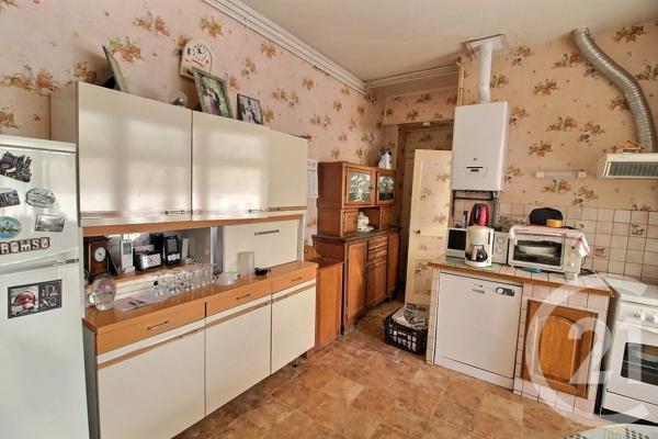 Maison à vendre  10 pièces - 178 m 2   ST CALAIS  - 72