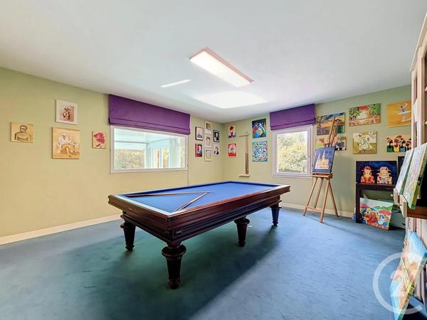 Maison à vendre  10 pièces - 330 m 2   CHARTRES  - 28
