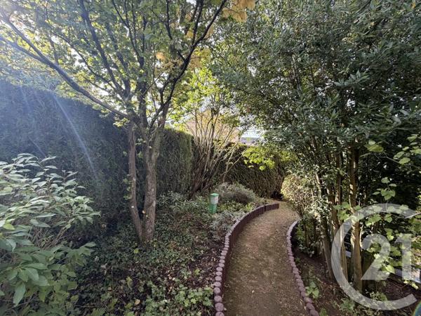 Maison à vendre  10 pièces - 330 m 2   CHARTRES  - 28
