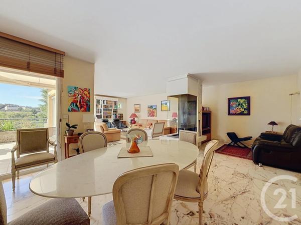 Maison à vendre  10 pièces - 330 m 2   CHARTRES  - 28