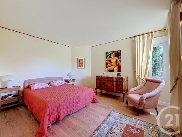 Maison à vendre  10 pièces - 330 m 2   CHARTRES  - 28