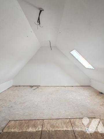 2360 - PLOUIGNEAU - MAISON EN PIERRES 