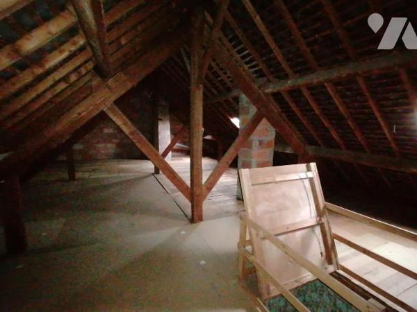 EXCLUSIVITE TRENTE CINQ NOTAIRES !! à 7 minutes à pied du centre bourg, venez découvrir cette t...