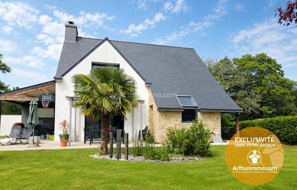 Vente                                                      Maison
                        
                     7 pièces                      170 m2                     à Brech