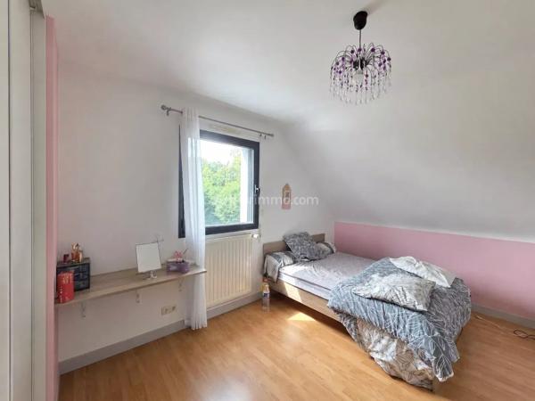 Vente                                                      Maison
                        
                     7 pièces                      170 m2                     à Brech