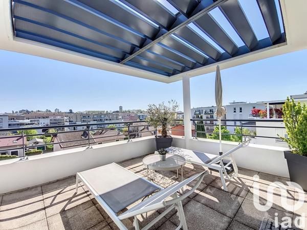 Appartement 5 pièces de 110 m² à Décines-Charpieu (69150)