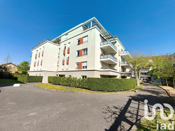 Appartement 5 pièces de 110 m² à Décines-Charpieu (69150)