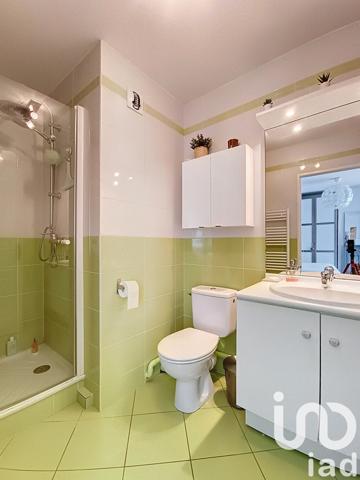 Appartement 5 pièces de 110 m² à Décines-Charpieu (69150)