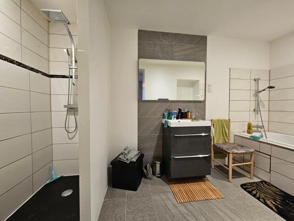 Maison à René, 72260 - 6 pièces 185m²